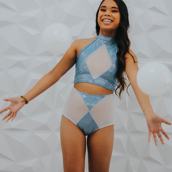 Diamond Rave Outfit - Picture 7 of 8